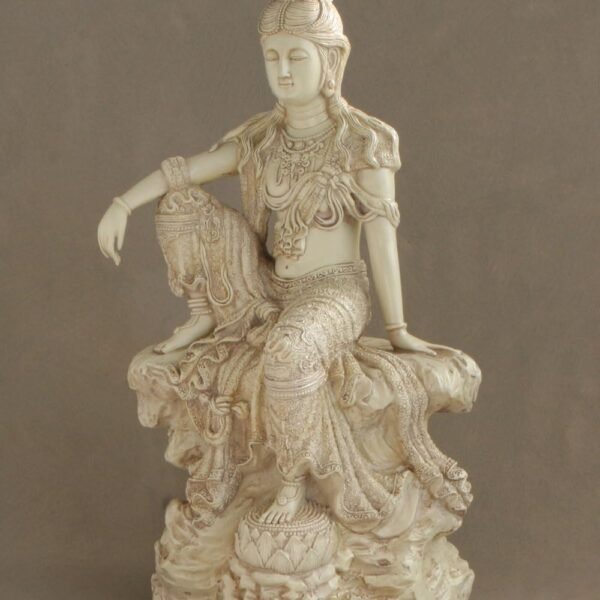 Buddha Groove Water & Moon Kuan Yin Statue – 18" Outdoor Garden Sculpture for Patio, Pond & Zen Decor